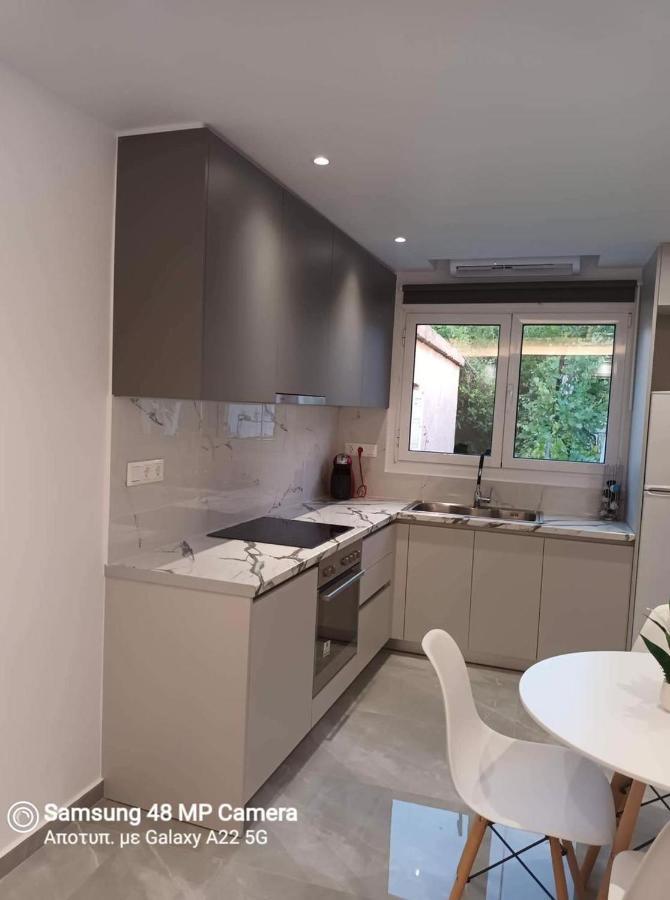 Villa Oresti's Near Airport & Beach