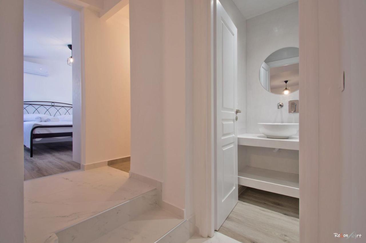 Oresti's Near Airport & Beach Villa